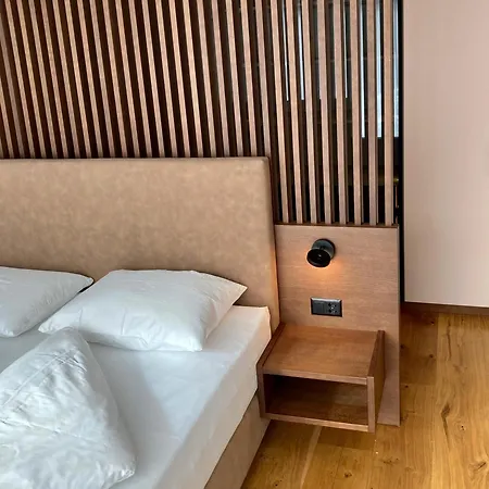 Apartment Pezza 21 *